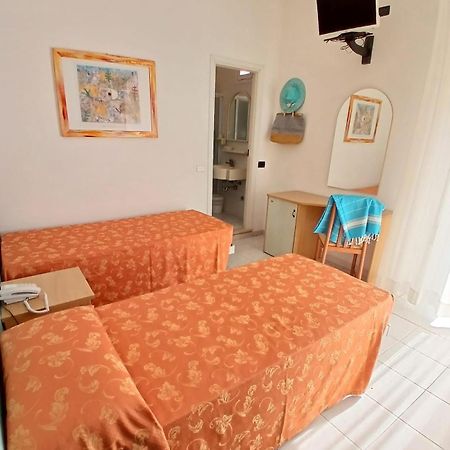 Hotel Garden Bellaria-Igea Marina Bagian luar foto