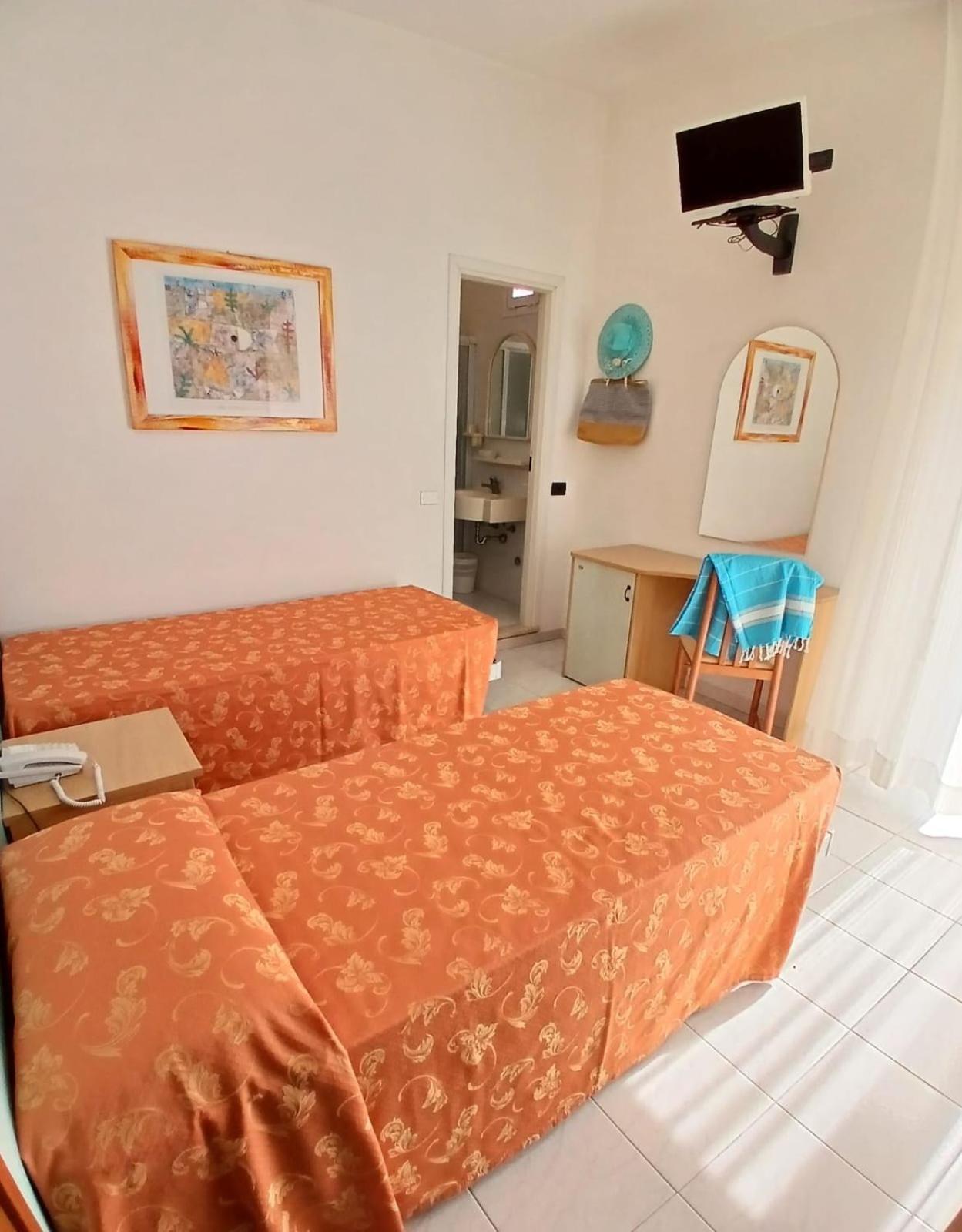 Hotel Garden Bellaria-Igea Marina Bagian luar foto