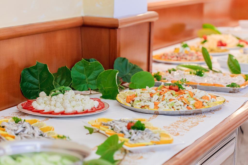 Hotel Garden Bellaria-Igea Marina Bagian luar foto
