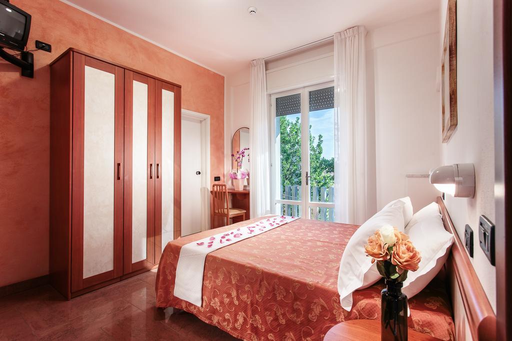 Hotel Garden Bellaria-Igea Marina Bagian luar foto