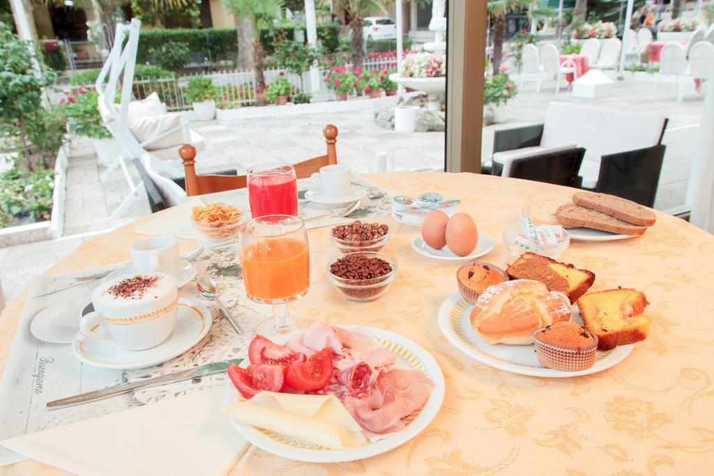 Hotel Garden Bellaria-Igea Marina Bagian luar foto