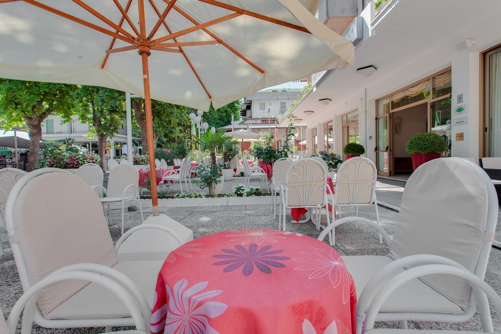 Hotel Garden Bellaria-Igea Marina Bagian luar foto