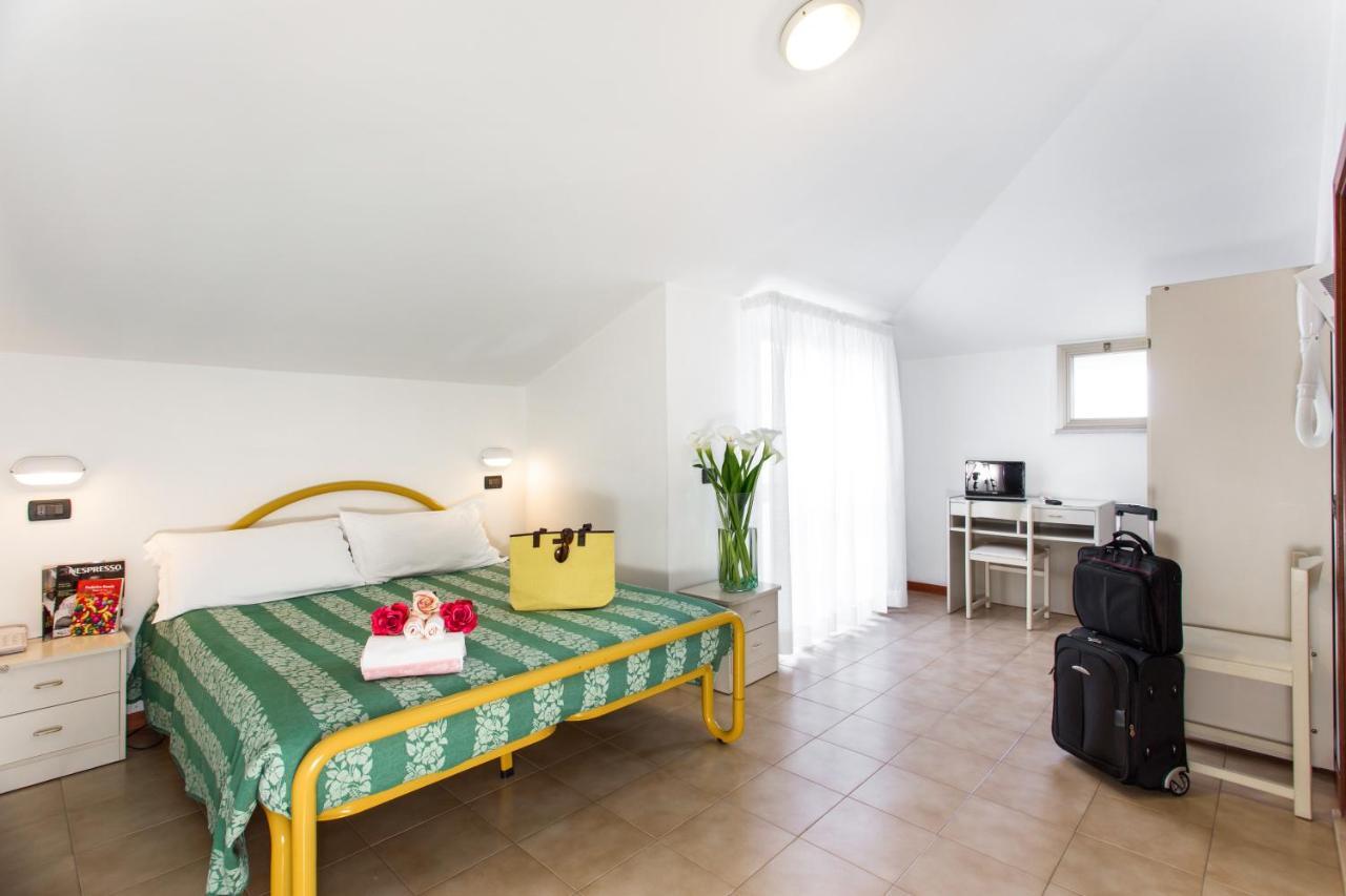 Hotel Garden Bellaria-Igea Marina Ruang foto